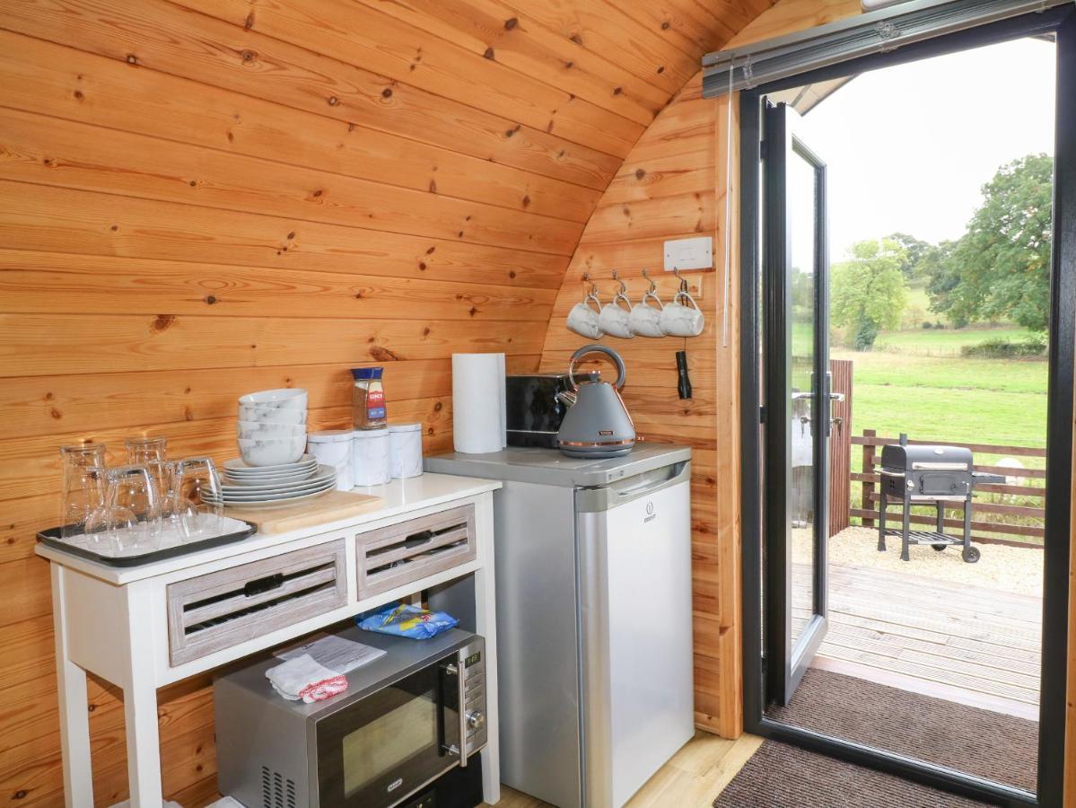 The Pod At Bank House Farm Villa Stafford Bagian luar foto